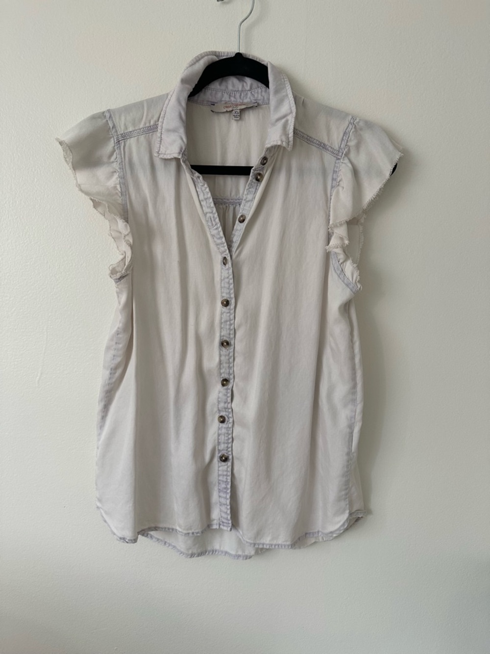 Sleeveless Button-Front Ruffle Top